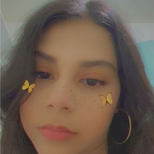 Meet your Posher, Emma